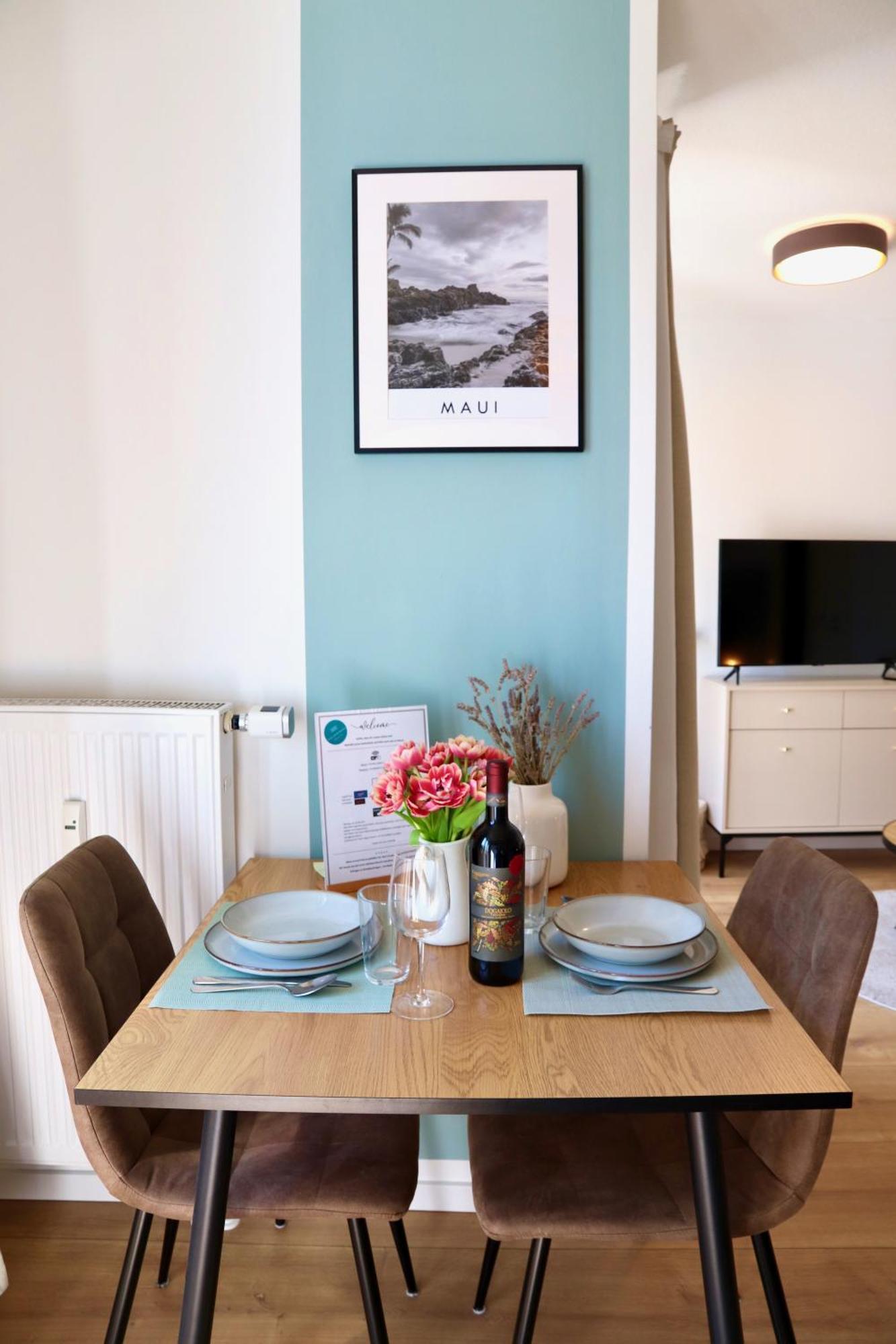 Gemuetliches 1R Apartment Mit Balkon, Parking, Tv Streaming Magdeburg Bagian luar foto
