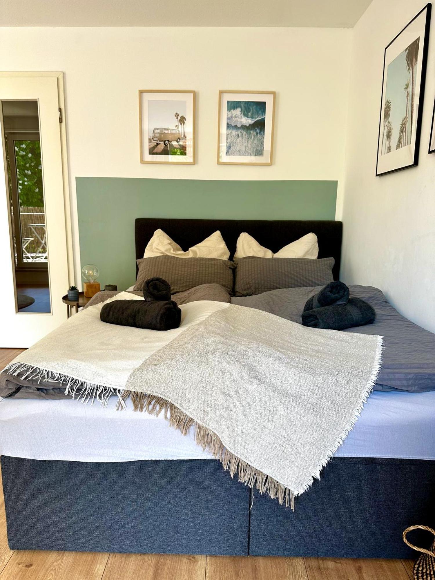 Gemuetliches 1R Apartment Mit Balkon, Parking, Tv Streaming Magdeburg Bagian luar foto